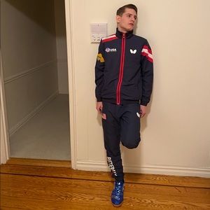 Meet your Posher, Anthony